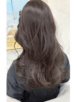 ヘアデザイン ファブロ(hair design FABRO.)&nbsp;【FABRO東】韓国巻き×アーモンドグレージュ/バックスタイル