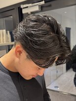 バース 梅田中崎町店(BIRTH)&nbsp;ニュアンスパーマフェザーパーマセンターパートワンカールパーマ