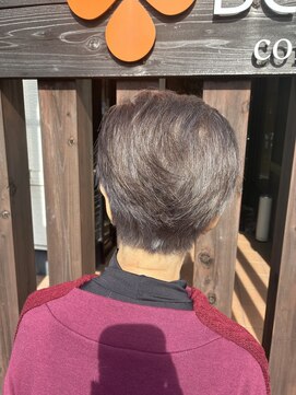 ビートル ビーワン(Beetle B1) オシャレ染で白髪を生かしたヘアカラーにしてみませんか？