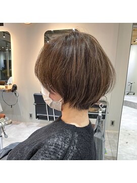 サロンドミルク 新百合ヶ丘店(salon de MiLK) 白髪ぼかしベージュ［新百合ヶ丘/ハイライト/白髪染め］