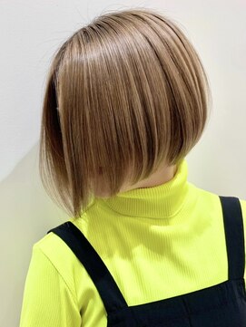 ピークアブー 原宿ハラカド(PEEK-A-BOO) 前下がりショートミニボブ/ケアブリーチ/前髪なし/クールモード