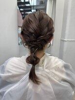 ヘアー アイス 御器所本店(HAIR ICI)&nbsp;大人可愛い編み下ろしお洒落ヘア