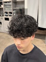 ノイセルヘアー(Noisyle Men's hair) リバースセンターパート/ニュアンスパーマ/ダウンバング/MEN'S◎