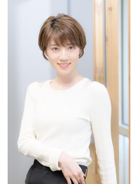 ヘアアンドライフ エジェリデイズ(hair&life egerie days) 大人可愛い明るめベージュカラー