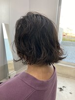 ウルウ(uru)&nbsp;ゆるパーマボブ