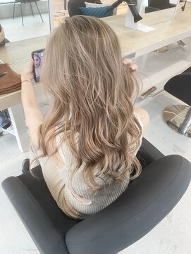 リア 近鉄八尾店(Lia) ミルクティーベージュ