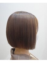 スピンヘアーフラッフィ 茨木(Spin hair fluffy)&nbsp;センター分けボブでおしゃれに☆/顔周りカット/髪質改善