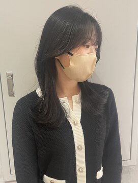 ヨーク(YOKE) 【 YOKE 】顔まわりレイヤーくびれ小顔韓国ミディアム