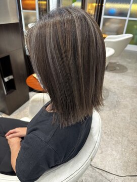 ベルフェミンミエル 大人可愛いハイライトカラー