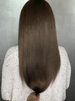 ルッソリベラ 池袋(Lusso libera)&nbsp;ロングストレート　カーキベージュ　池袋◎30代40代50代