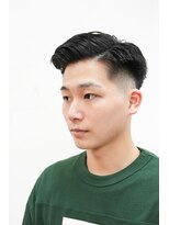 モリゲン フェローシップ レグ(MORIGEN fellowship REGU)&nbsp;サイドパートダークアッシュベリーショートスキンフェード0705