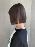 艶髪ボブ×透明感グレージュカラー