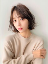 クラン 岡本(Chlan)&nbsp;切りっぱなし外ハネボブ　小顔バング　メルティカラー