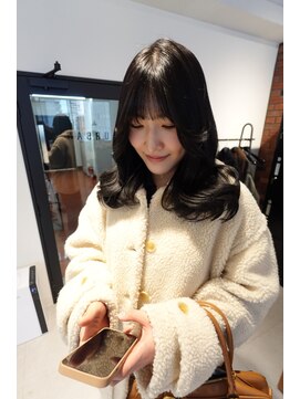 クヴェル バイ アーバン(KVELL by urban.) 【レイヤーカット/髪質改善/髪質改善トリートメント/名古屋】