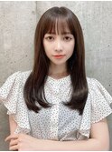 シンプルだから美しい　涼風ストレートヘア
