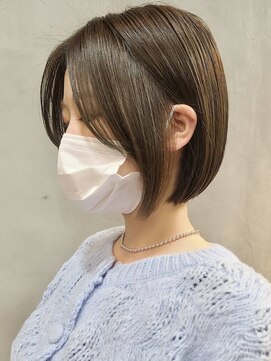 エリマ 武蔵小杉(elima) 武蔵小杉大人ショートボブ白髪ぼかしベージュカラー丸みボブ40代