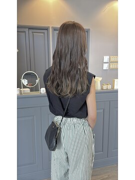 ジゼル 前橋(Giselle) ブリーチ無しのクリーミーベージュ