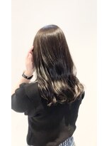 チル(chill)&nbsp;ダークグレージュ