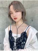 ロンドメリア 天神大名店(Lond Melia) ハイトーンカラーで見せるウェーブヘア