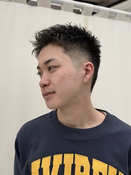 トウキョウ クラシック バーバー タウン(TOKYO CLASSIC BARBER TOWN) バーストフェード