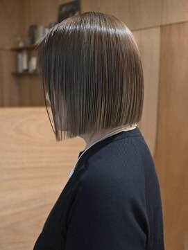 パークホワイト 代官山(PARK White) ボブウルフハッシュカットショートウルフボブ小顔カット