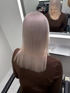 テイス 新宿(TACE) [新宿駅/ココアベージュ/クラゲヘアー/オリーブグレー]