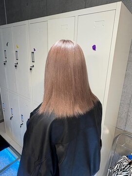 ワンズミラー 立川(ONE'S MIRROR) ミルクティー/ベージュ/ケアブリーチ/ピンクカラー/ハイトーン