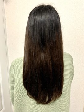 ルッソリベラ 池袋(Lusso libera) トリートメントストレート/艶髪/30代/40代/50代