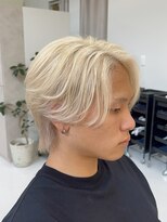 ラ ポルト ドゥ サワ(La Porte de SAWA) 抜きっぱなしブロンド×フェザーショート