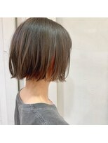 カミヤ(kamiya)&nbsp;［kamiya］すっきりボブにオレンジのインナー