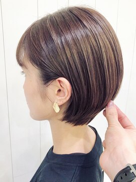 アイティー バイ アルバム 浦和店(IT by ALBUM) ラベンダーグレージュ_ボブルフクールショート_ba310391