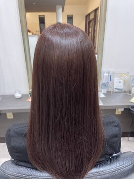 ベルシュヴー(belles cheveux) 癖毛の方も艶々に!