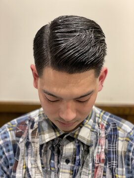 ヒロギンザバーバーショップ 神楽坂店(HIRO GINZA BARBER SHOP) スキンフェード×サイドパート