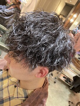 エイトメン 池袋店(EIGHT MEN) 【EIGHT MEN池袋店】マッシュソフトツイスト　スパイラルパーマ
