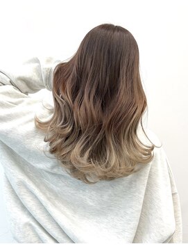 アライブ キチジョウジ(ALIVE Kichijoji) 【ALIVE吉祥寺】ホワイトベージュグラデーションカラー