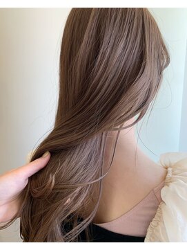 スペシウムバイアンバースデー(spacium by UNBIRTHDAY) クリーミーベージュ/くすみカラー