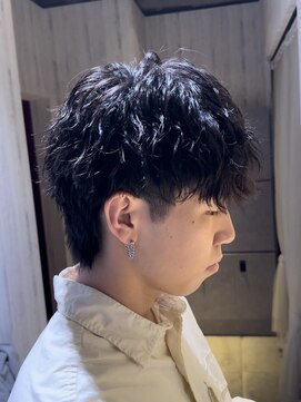 アクシー ヘアーアンドメイク(AXY HAIR&MAKE) 新宿波巻きスパイラルパーマ大人男子ウェーブメンズサーフカール