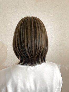 リアム ヘアアンドメイク(liam hair and make)の写真/＜【髪質改善】潤髪カラー＋カット￥15400～＞髪のダメージを最小限に抑え、ツヤ感のある美しい仕上がりに!