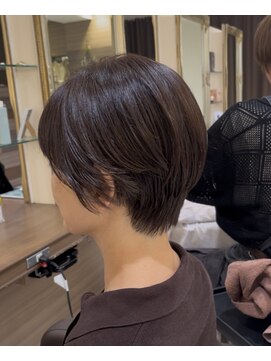 アッシュ 中山店(Ash) くびれショート