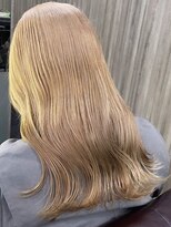 イリ 梅田(ili)&nbsp;インナーカラー/ハイライト/縮毛矯正/レイヤーカット/髪質改善