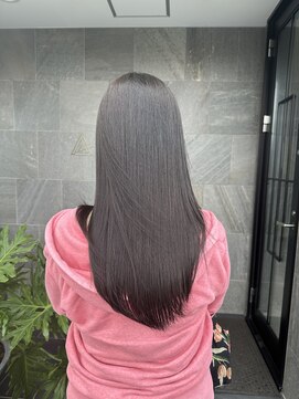 メゾン アヴァロ(Maison Avallo) 大人女性のラベンダーグレージュ