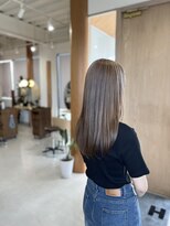 ヒュー(HUE)&nbsp;アッシュブロンド/パールベージュ