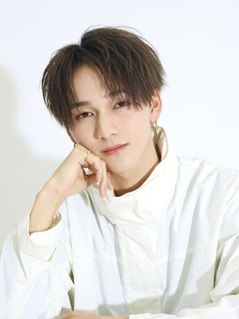 エデアンルクラ 下通(EDEAN Leclat) 熊本メンズパーマ ナチュラルコンマヘア コンマバング メンズ