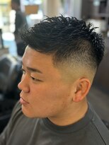 ラムール&nbsp;ミドルスキンフェード