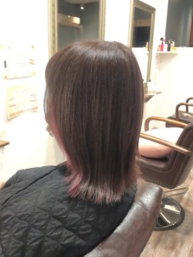 ヘアー グリーン(hair green) 30代40代50代/インナーカラーロブ/サーモンピンク