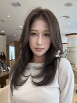 ザック ヴィ(ZACC vie) かきあげ前髪/レイヤーカット/シアーベージュ