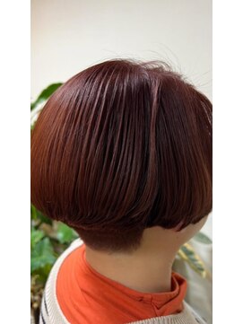 ノル(nol) カシスレッドのグラマラス・ショート