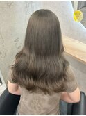 【苗代萌】オリーブベージュ