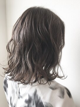 レガロヘアアトリエ(REGALO hair atelier) A/W外ハネボブ＋プラチナグレージュ/ボブショート【水戸/赤塚】
