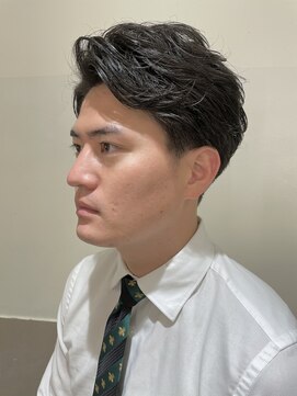 ベック ヘアサロン(BEKKU hair salon) かきあげバングで洗練されたビジネスメンズヘア